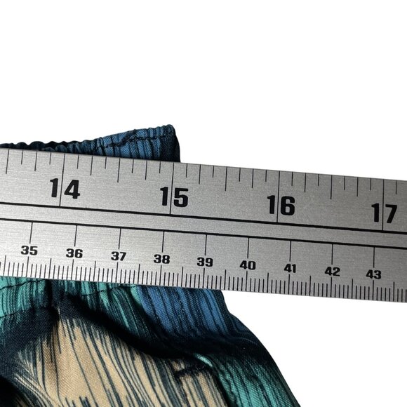 Ocean Current Men's Swim‎ Shorts M 30 With Chevron Pattern - Picture 9 of 13